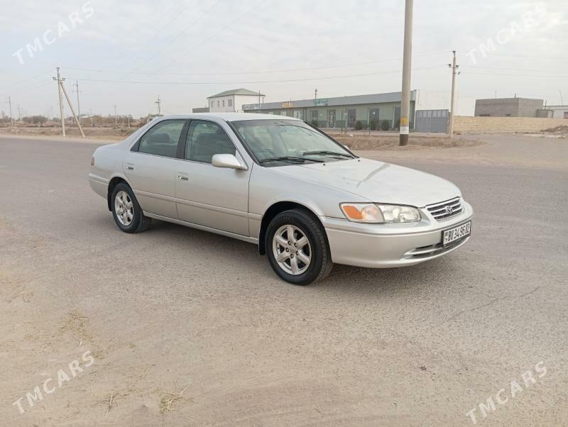 Toyota Camry 2000 - 170 000 TMT - Daşoguz - img 2