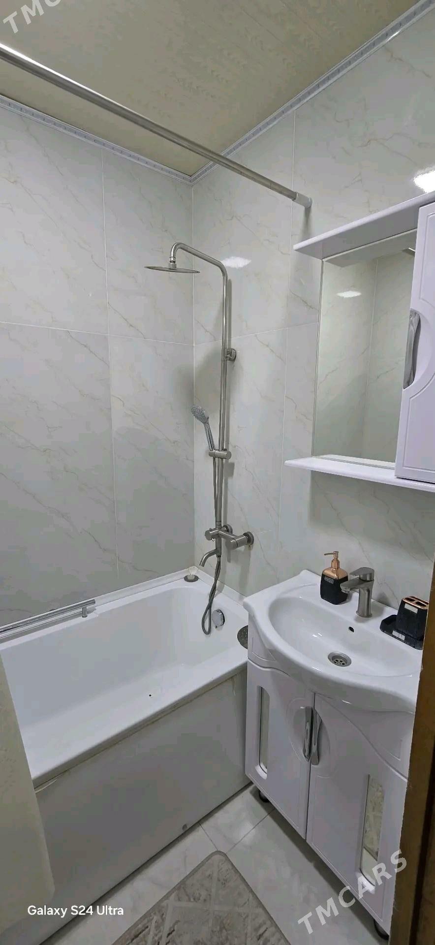 Mir 4, 3 kom, kwadrat prihožka - Мир 4 - img 3