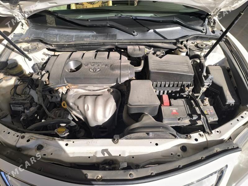 Toyota Camry 2011 - 200 000 TMT - Мары - img 8