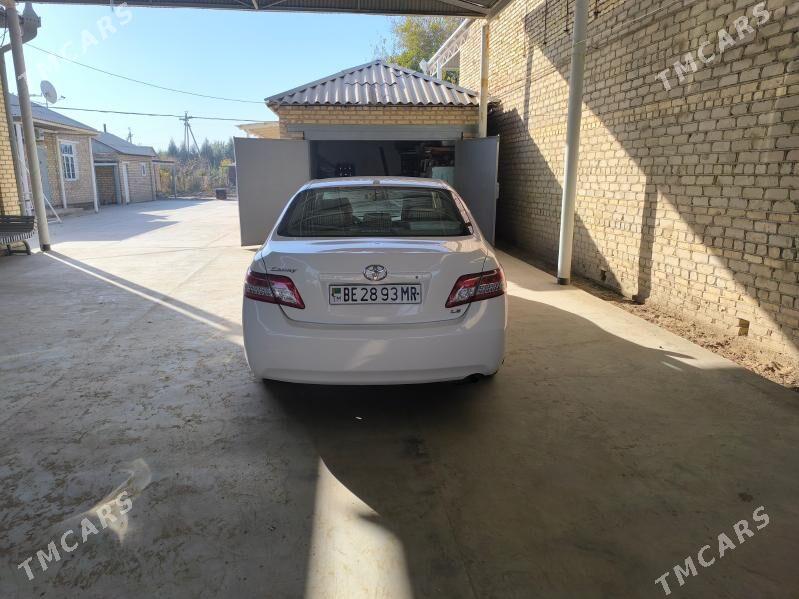 Toyota Camry 2011 - 200 000 TMT - Мары - img 3