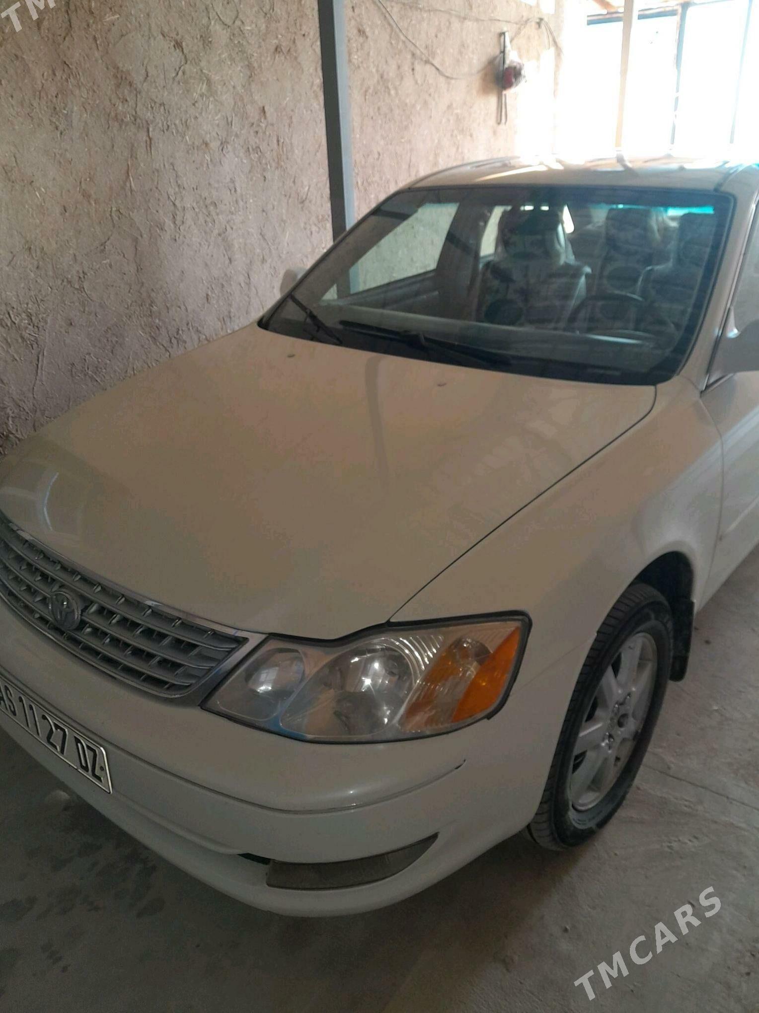 Toyota Avalon 2003 - 240 000 TMT - Акдепе - img 4