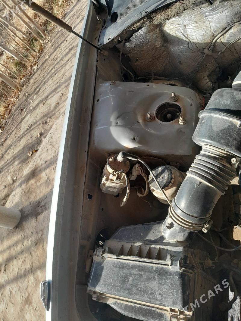 Toyota Cresta 1995 - 55 000 TMT - Gurbansoltan Eje - img 3