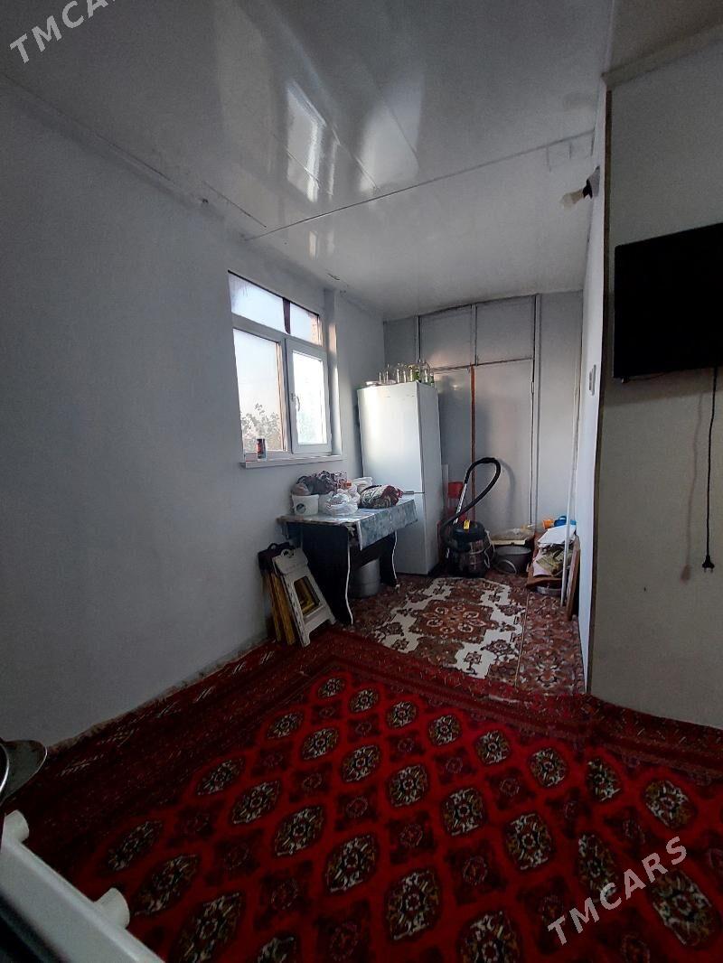 eýesinden 4 komnat Hitrowka - Aşgabat - img 5