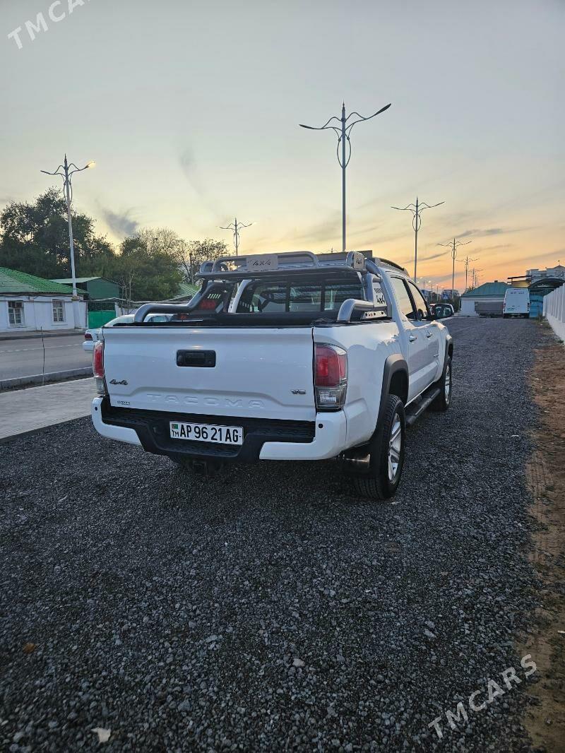Toyota Tacoma 2017 - 360 000 TMT - Ашхабад - img 3