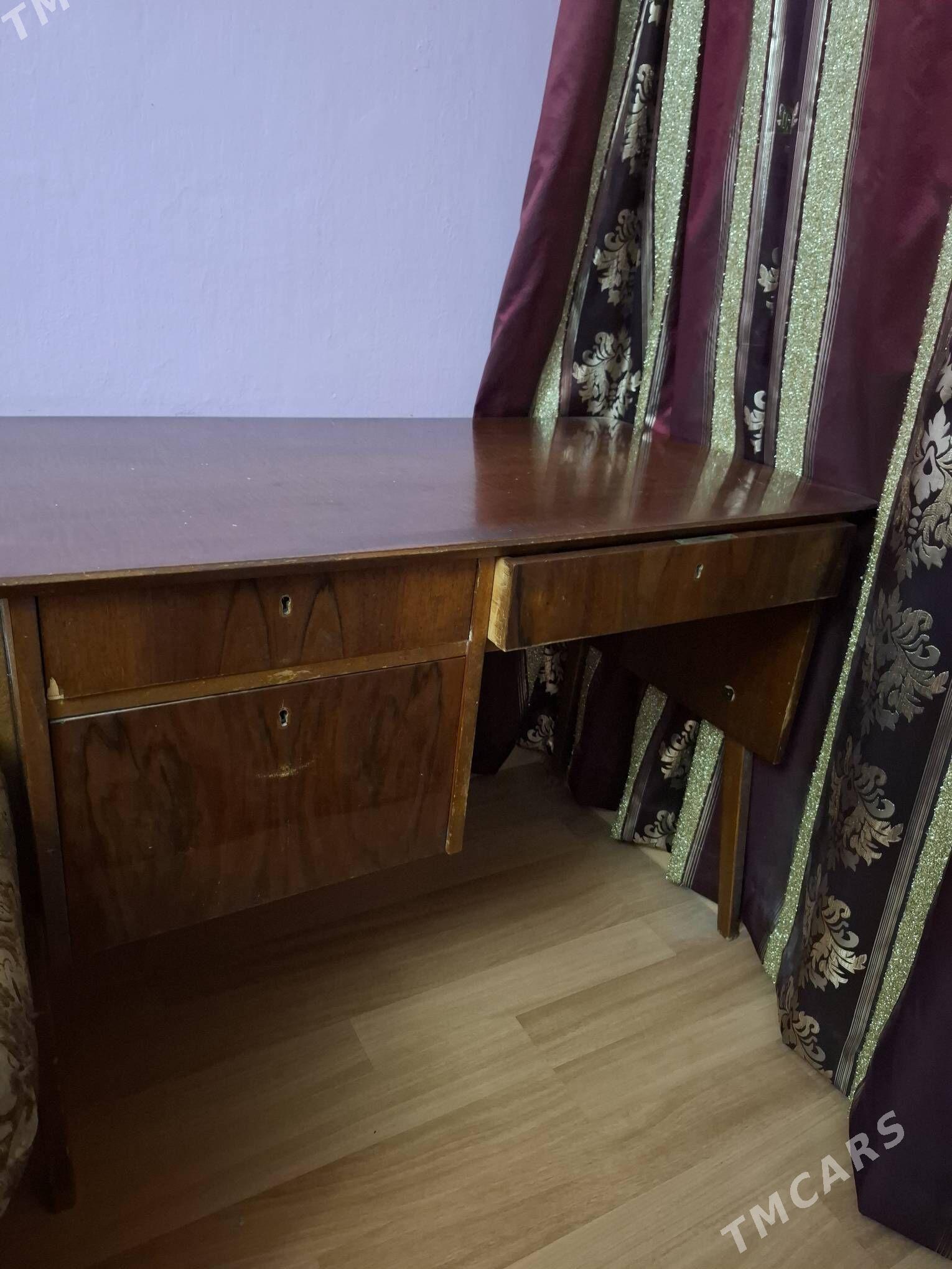 Стол под компьютер - Гаудан "А" - img 2