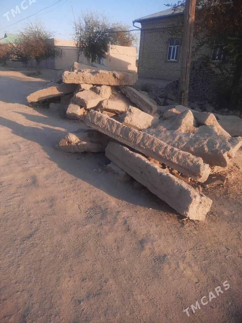 butkamen - Гурбансолтан Едже - img 3