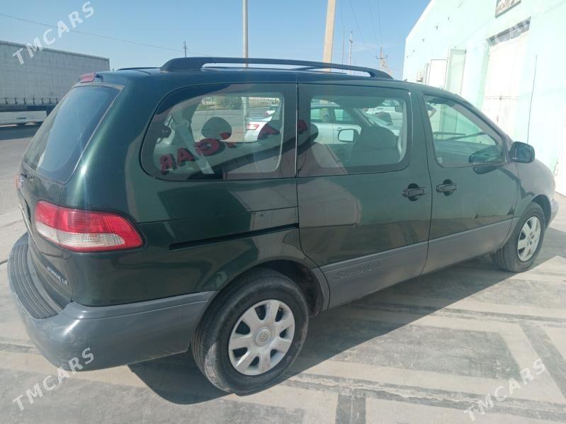 Toyota Sienna 2002 - 171 000 TMT - Wekilbazar - img 2