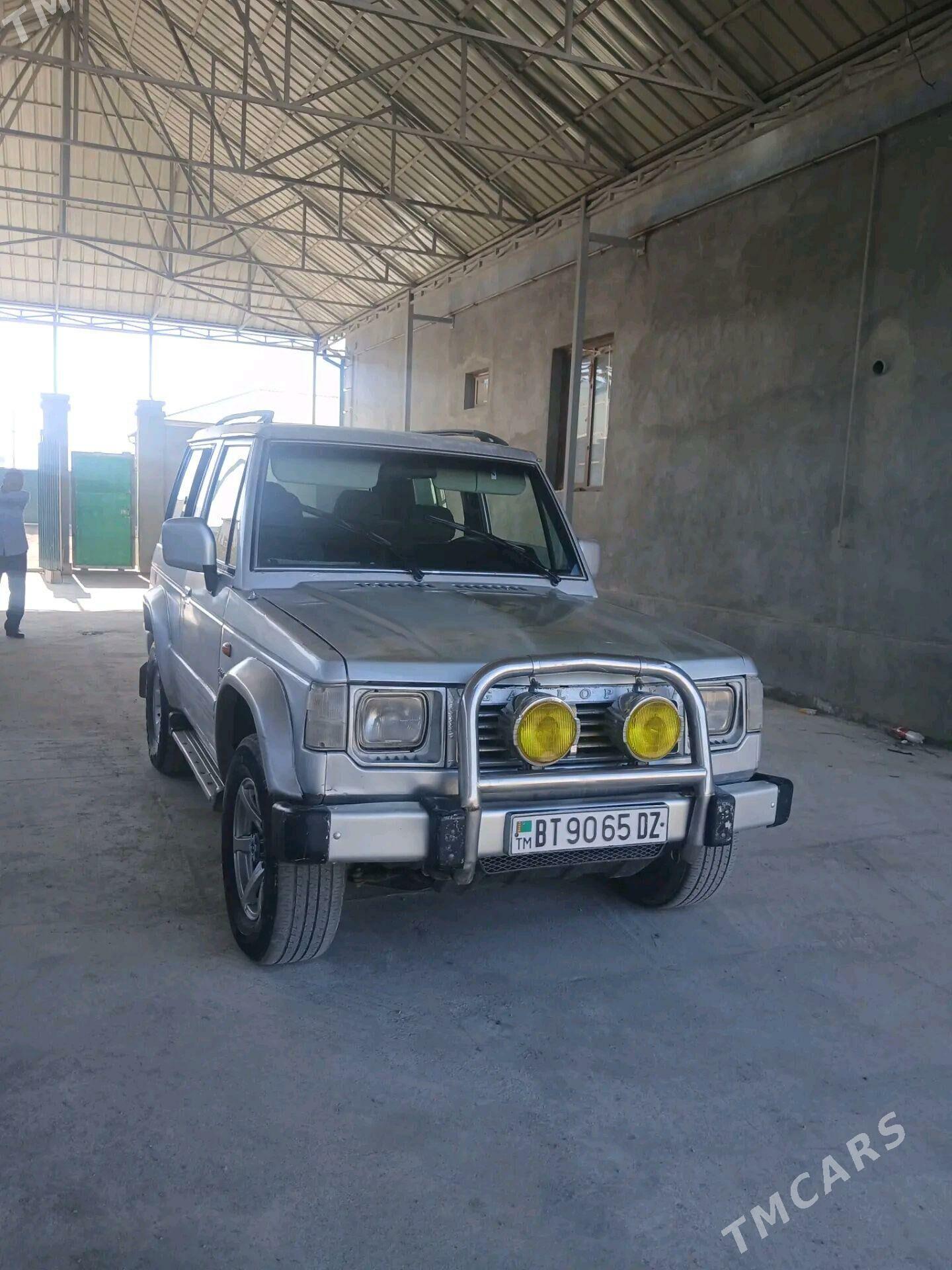 Hyundai Galloper 1996 - 70 000 TMT - Дашогуз - img 2