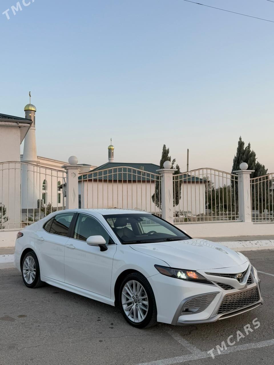 Toyota Camry 2021 - 325 000 TMT - Балканабат - img 2