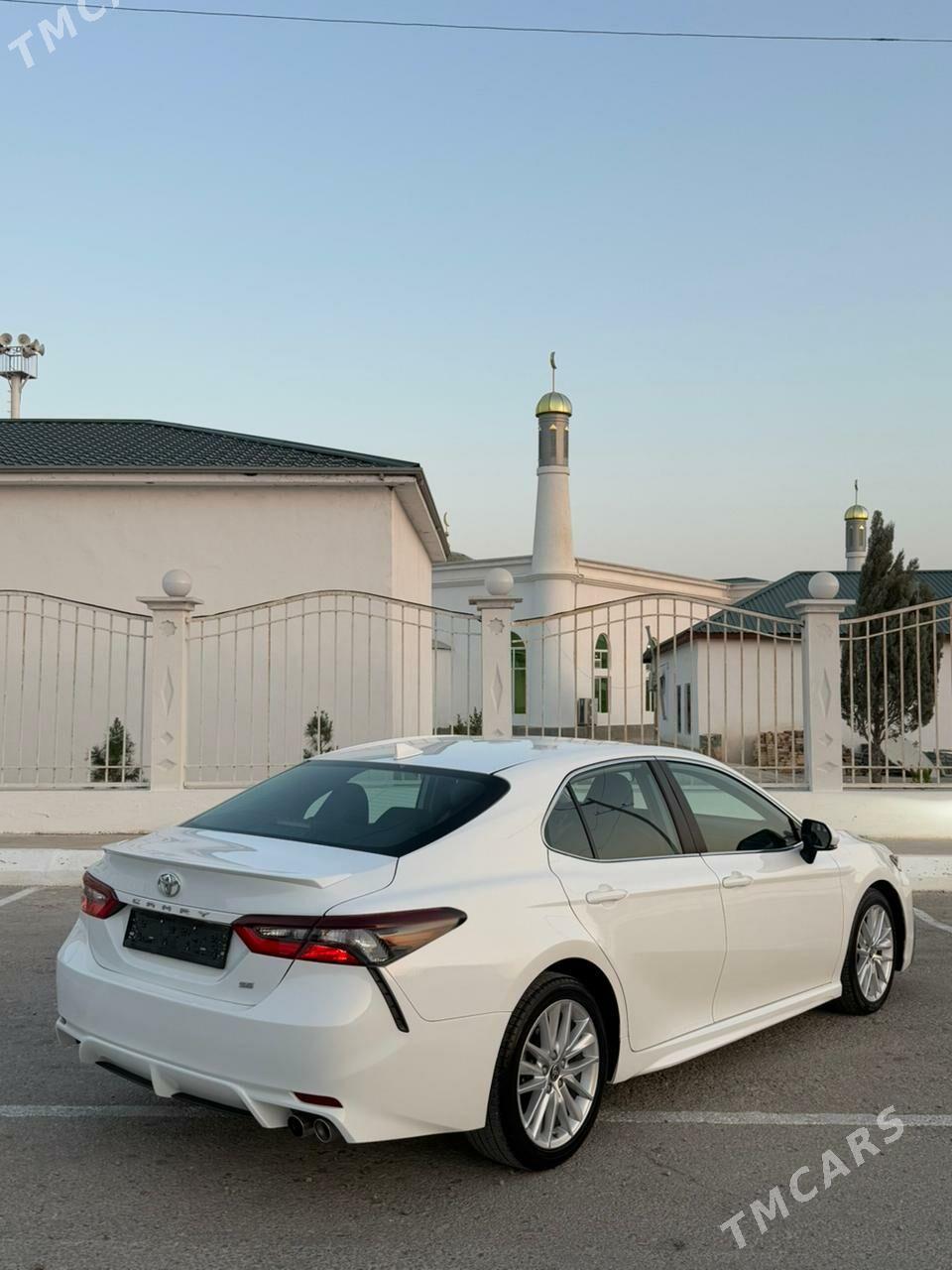 Toyota Camry 2021 - 325 000 TMT - Балканабат - img 3