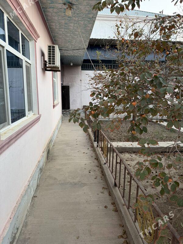 дом - Анев - img 2