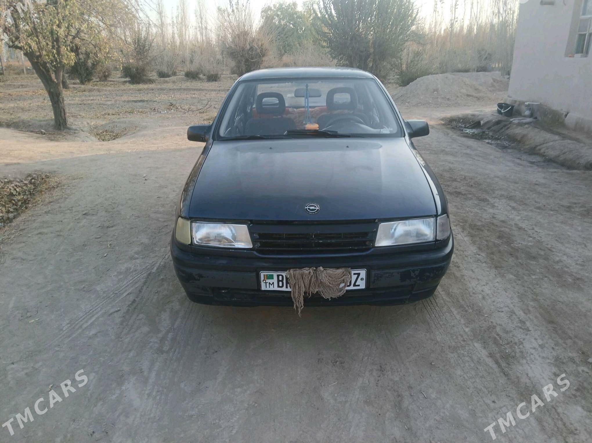Opel Vectra 1991 - 30 000 TMT - Губадаг - img 2