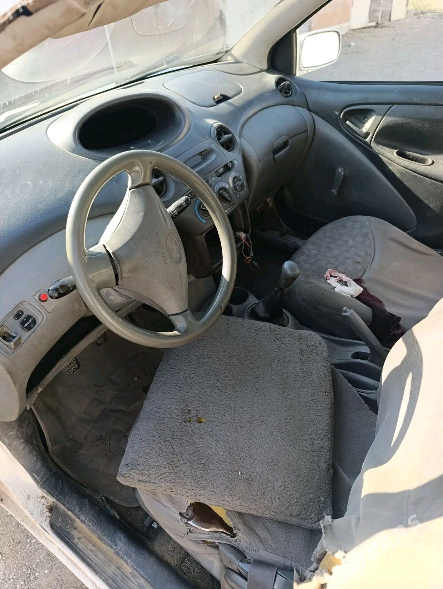 Toyota Echo 2001 - 55 000 TMT - Туркменбаши - img 4