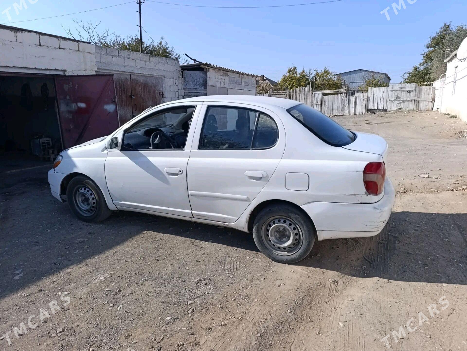 Toyota Echo 2001 - 55 000 TMT - Туркменбаши - img 3
