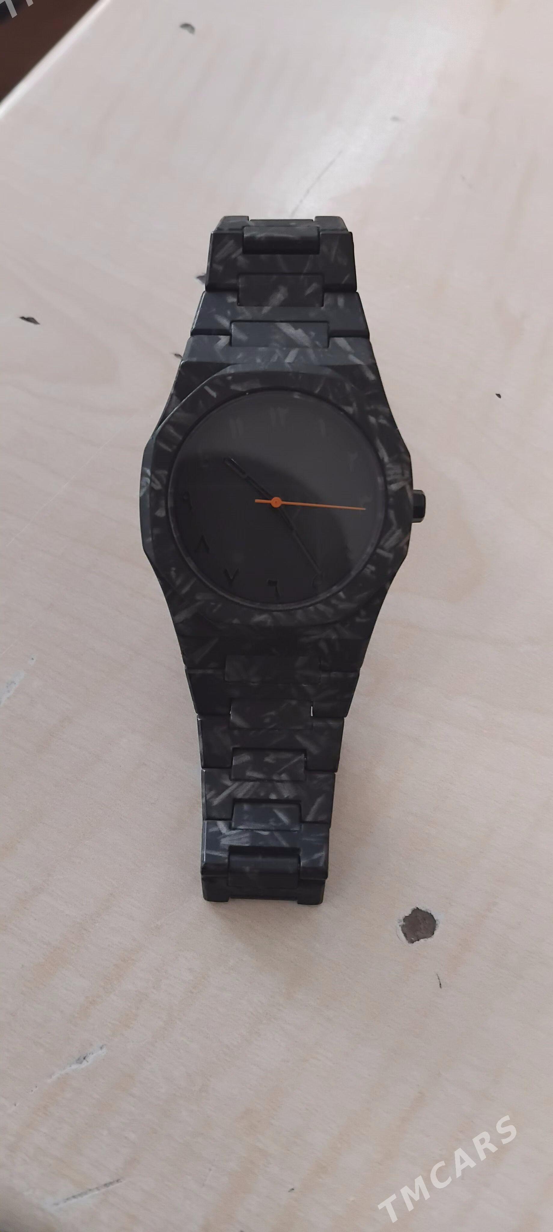 Sagat carbon - Howdan "W" - img 1