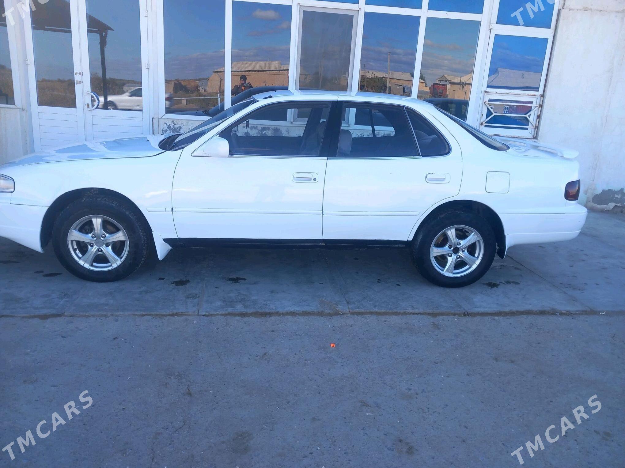 Toyota Camry 1994 - 70 000 TMT - Mary - img 4