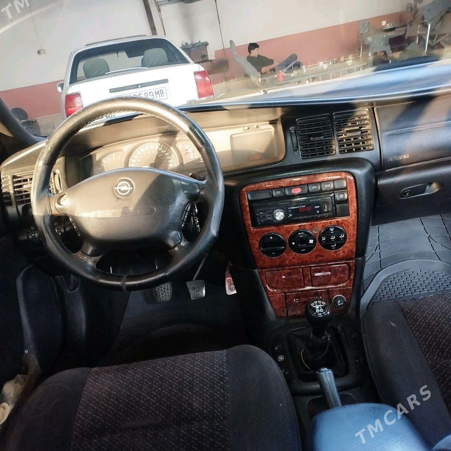 Opel Astra 1997 - 37 000 TMT - Mary - img 6