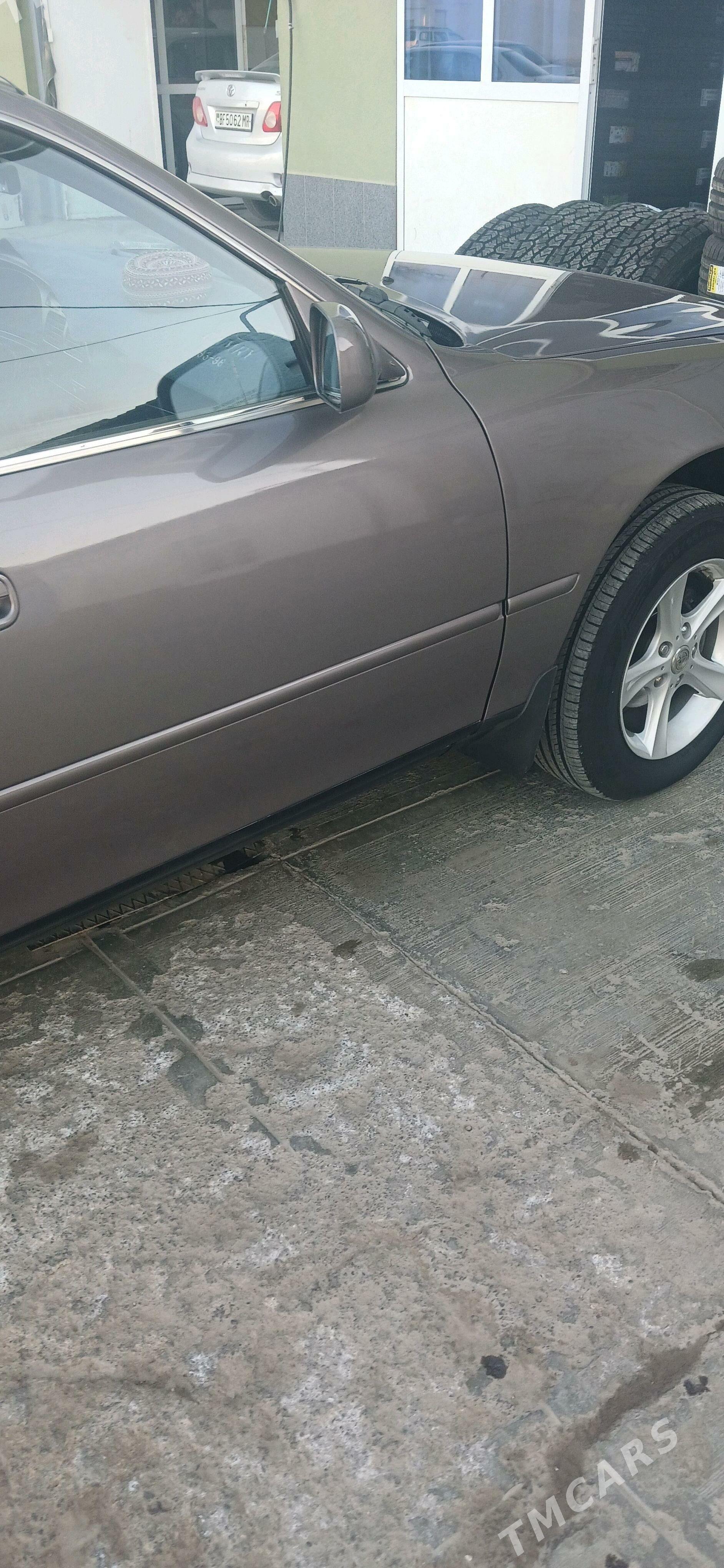 Toyota Camry 1996 - 107 000 TMT - Ýolöten - img 6