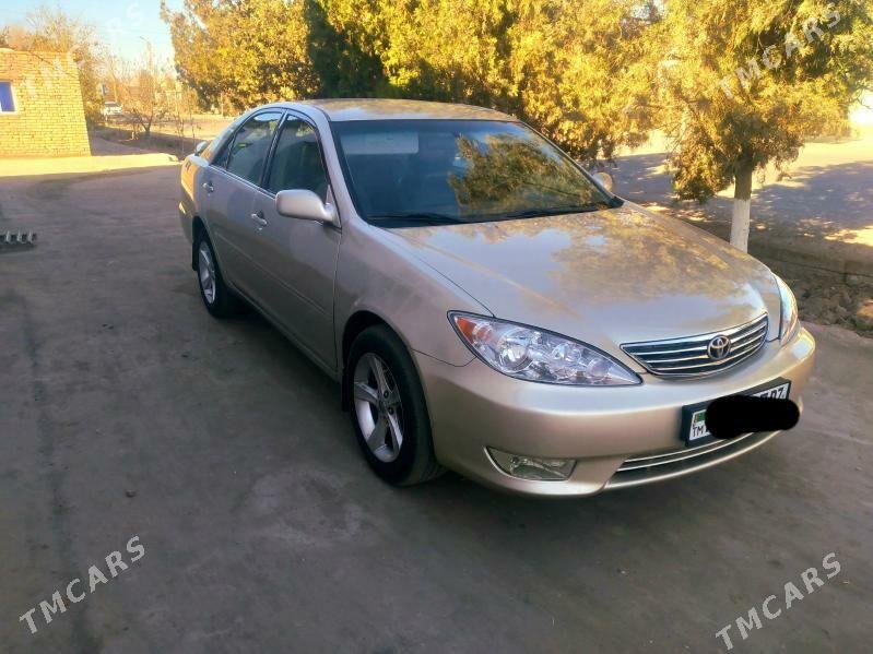 Toyota Camry 2004 - 165 000 TMT - Гороглы (Тагта) - img 5