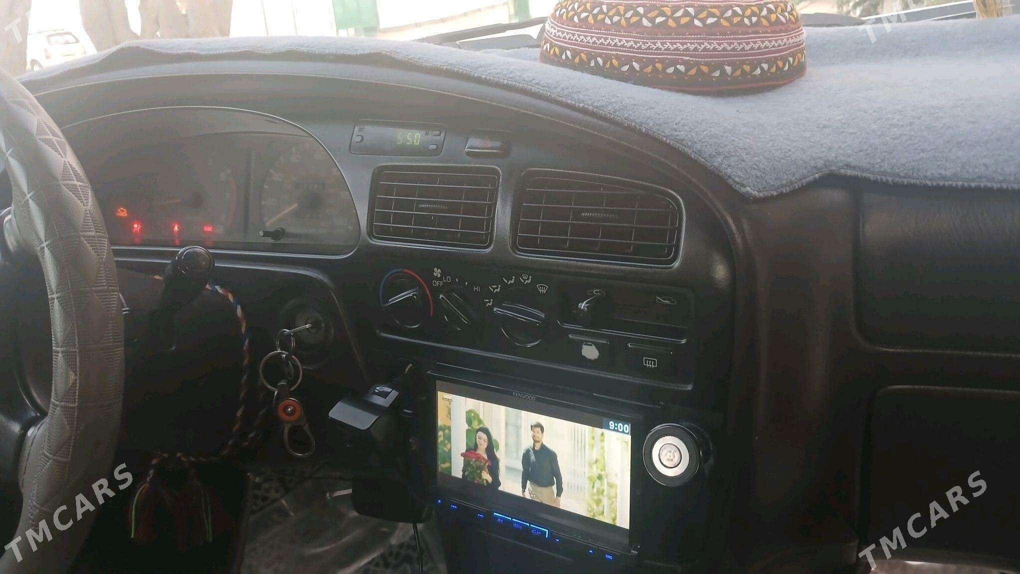 Toyota Camry 1996 - 107 000 TMT - Ýolöten - img 10