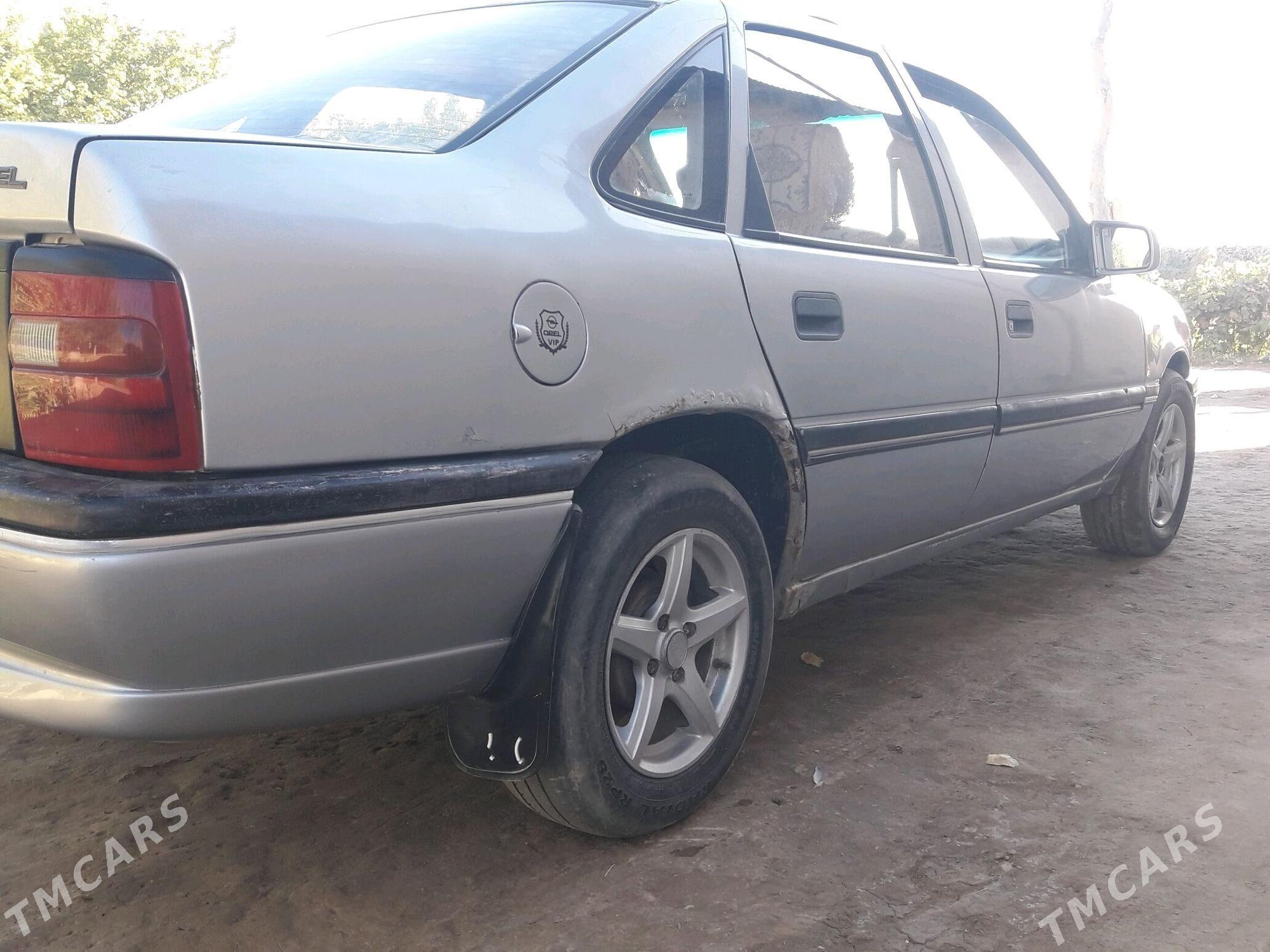 Opel Vectra 1993 - 33 000 TMT - Гороглы (Тагта) - img 6