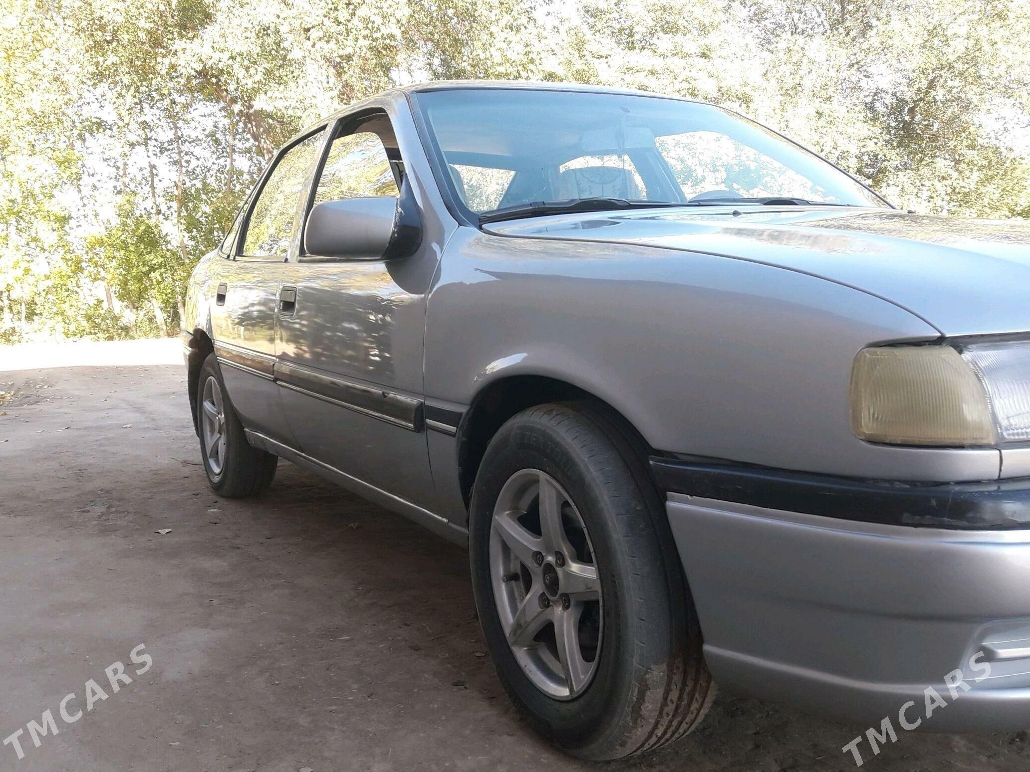 Opel Vectra 1993 - 33 000 TMT - Гороглы (Тагта) - img 7