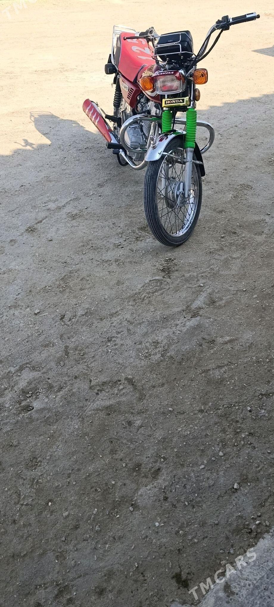 Fekon FK150-8G 2015 - 7 600 TMT - Esenguly - img 3