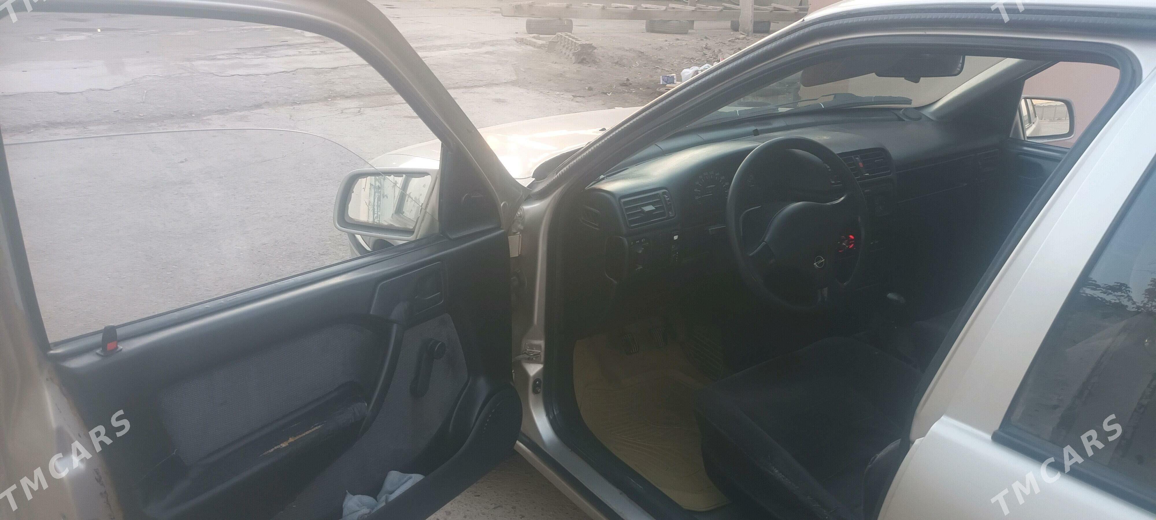 Opel Vectra 1991 - 46 000 TMT - Мары - img 6
