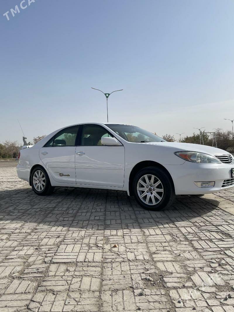 Toyota Camry 2003 - 173 000 TMT - Дашогуз - img 3