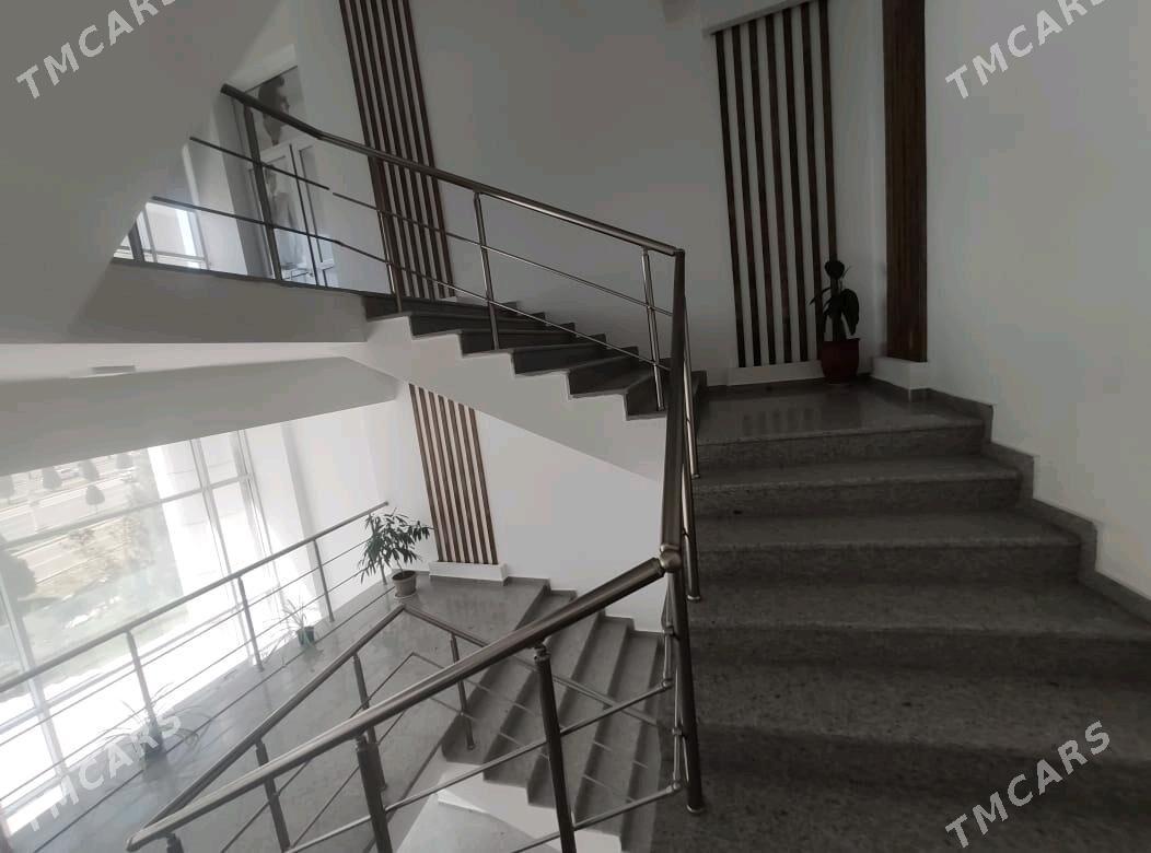 Eyesinden Satlyk Hususy Zdanya - Aşgabat - img 3