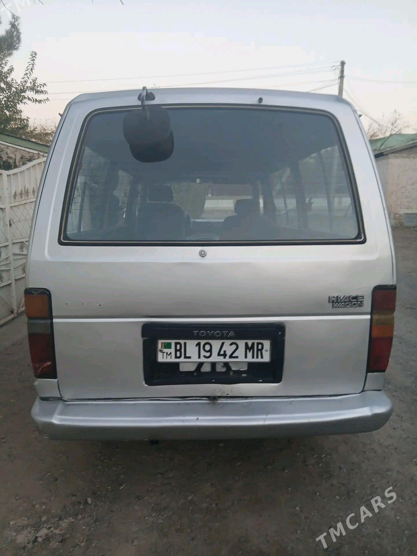 Toyota Hiace 1989 - 50 000 TMT - Мары - img 5