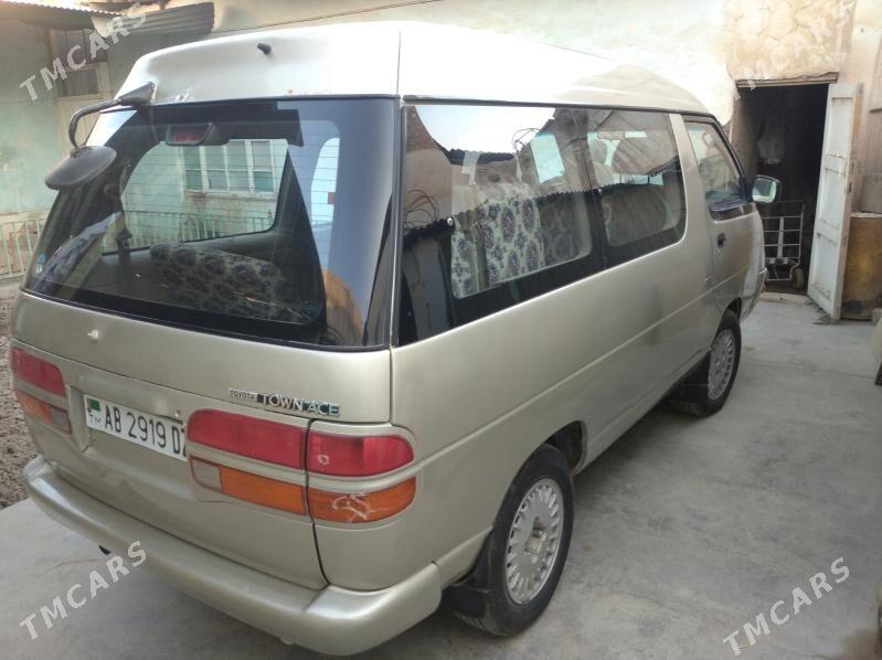 Toyota Town Ace 1995 - 45 000 TMT - Дашогуз - img 3