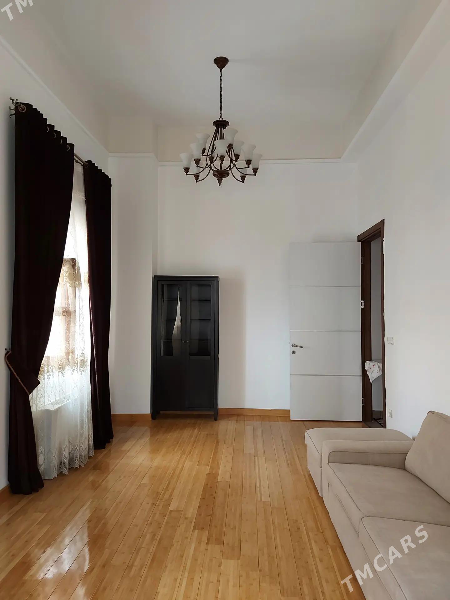 5 комнат,нефтегаз . - Нефтегаз (ул. Андалиб-Юбилейная) - img 5