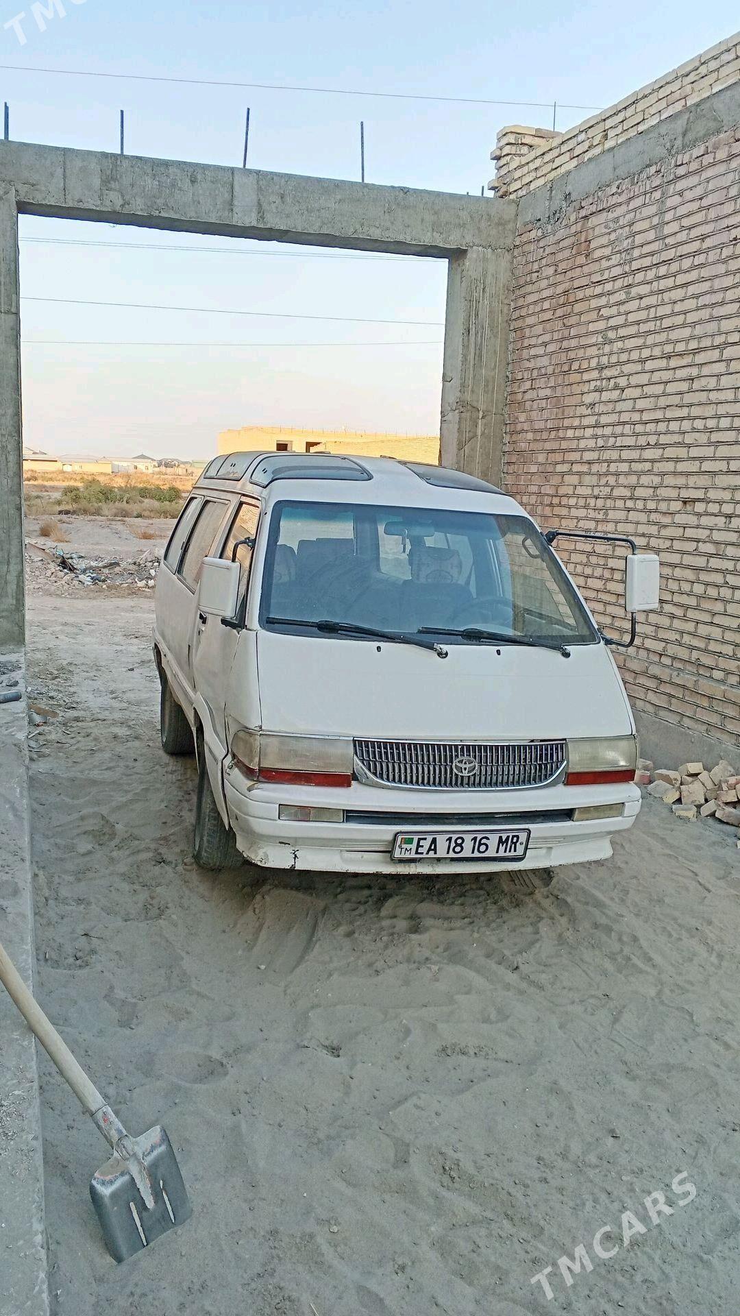 Toyota Town Ace 1992 - 19 000 TMT - Чарджоу - img 2