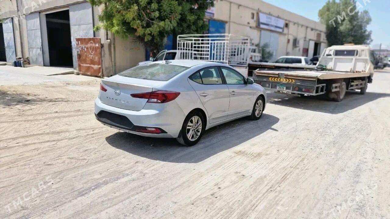 Hyundai Elantra 2020 - 210 000 TMT - Köneürgenç - img 4