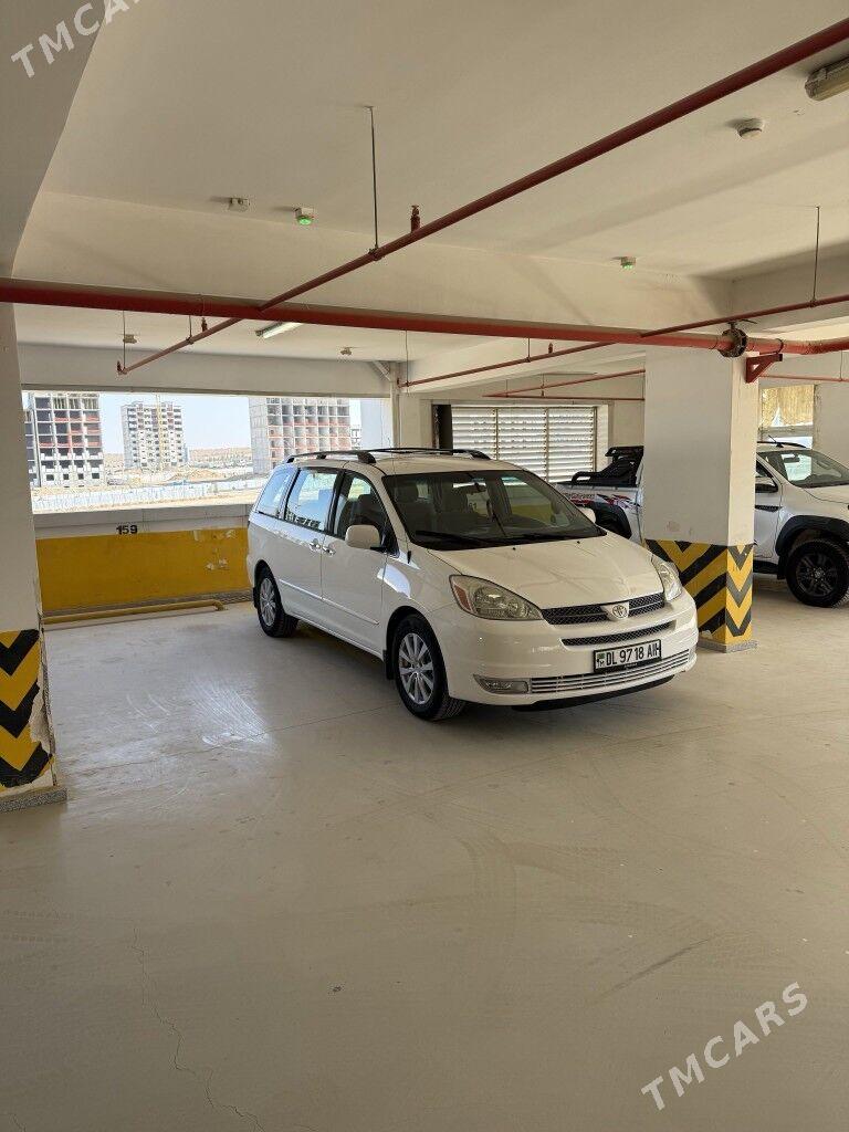 Toyota Sienna 2004 - 226 000 TMT - Ашхабад - img 2