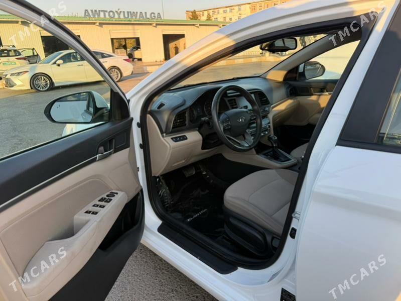 Hyundai Elantra 2020 - 230 000 TMT - Ашхабад - img 7