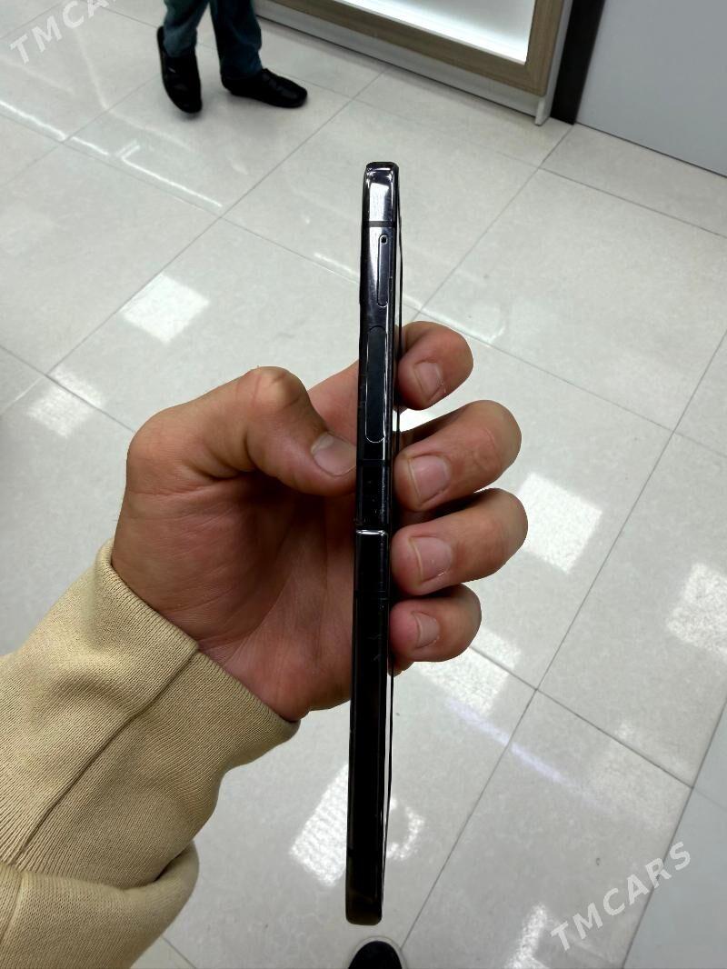 Galaxy Z Flip 4 - Мары - img 7