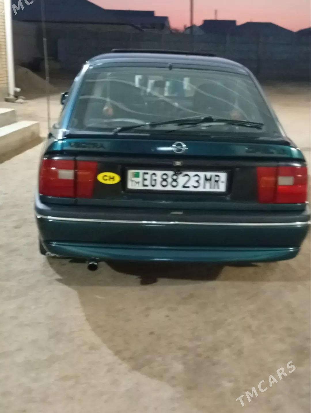 Opel Vectra 1995 - 40 000 TMT - Мары - img 4