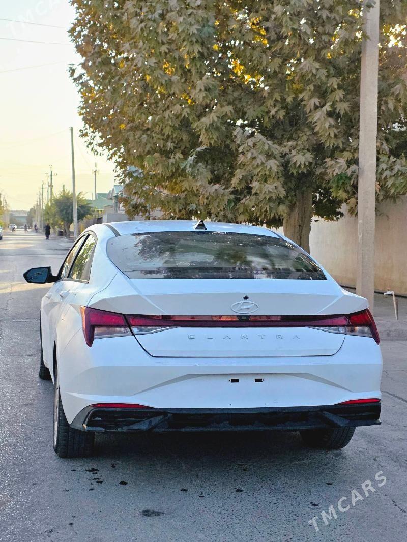 Hyundai Elantra 2022 - 217 000 TMT - Aşgabat - img 4