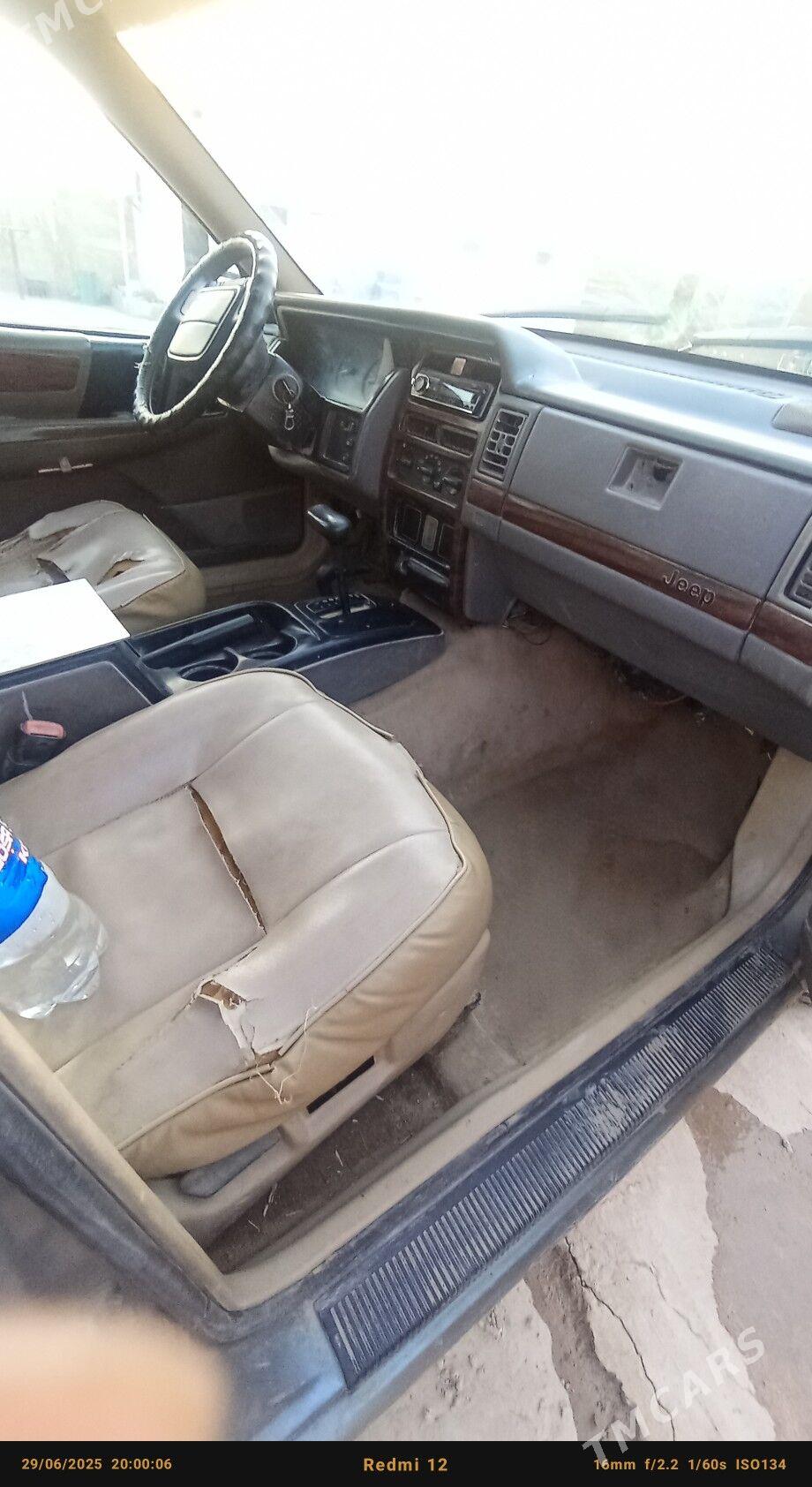 Jeep Grand Cherokee 1995 - 40 000 TMT - Kaka - img 3