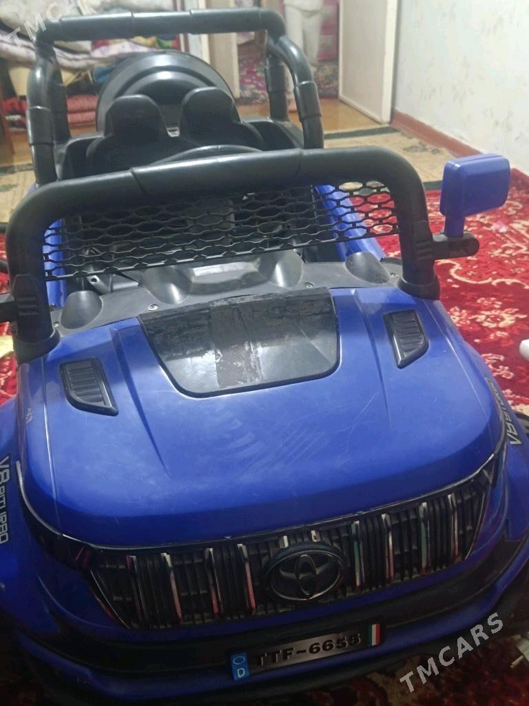 Sürülýän maşyn - Район ст. Аэропорта, ул. Гагарина - img 2