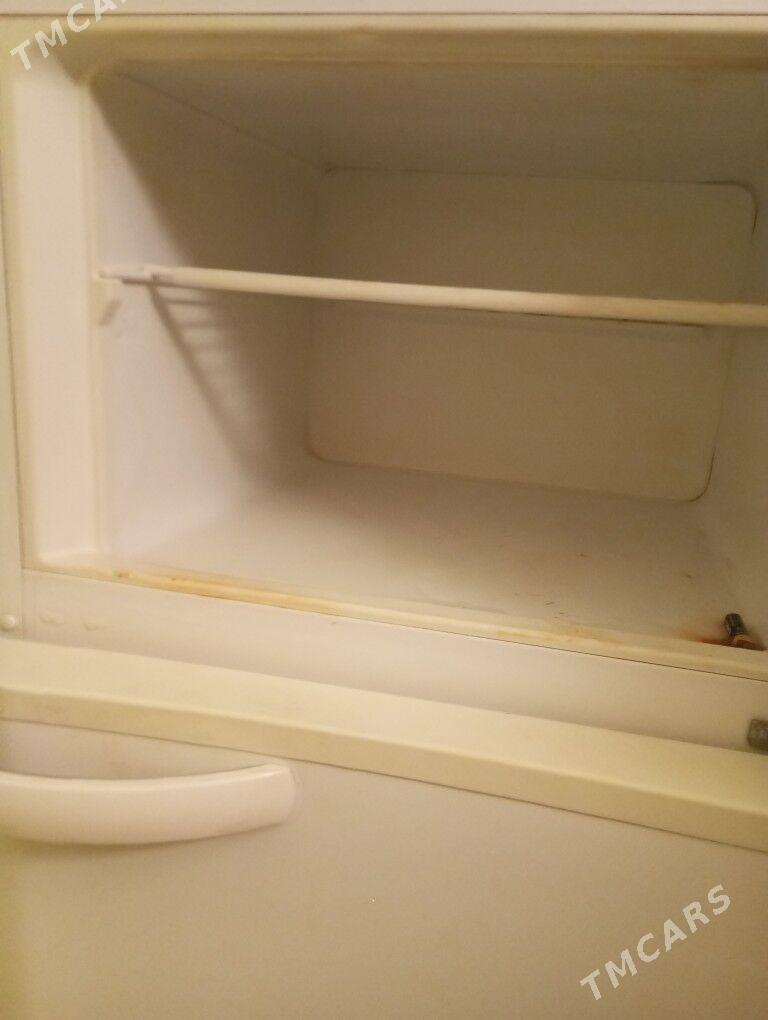 Холодильник - Мир 7 - img 3