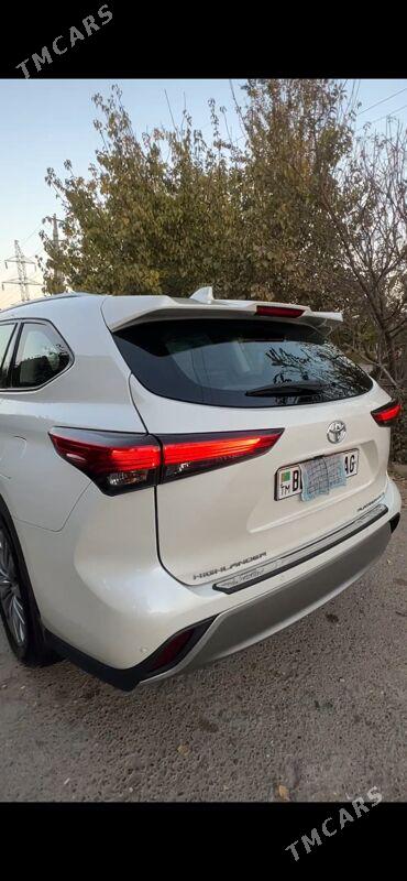 Toyota Highlander 2021 - 850 000 TMT - Aşgabat - img 2