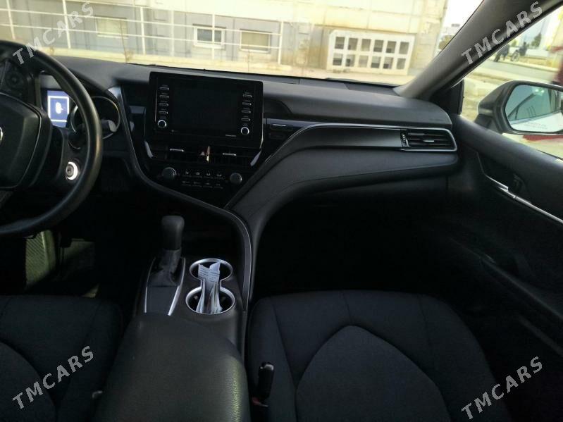 Toyota Camry 2021 - 340 000 TMT - Анев - img 3