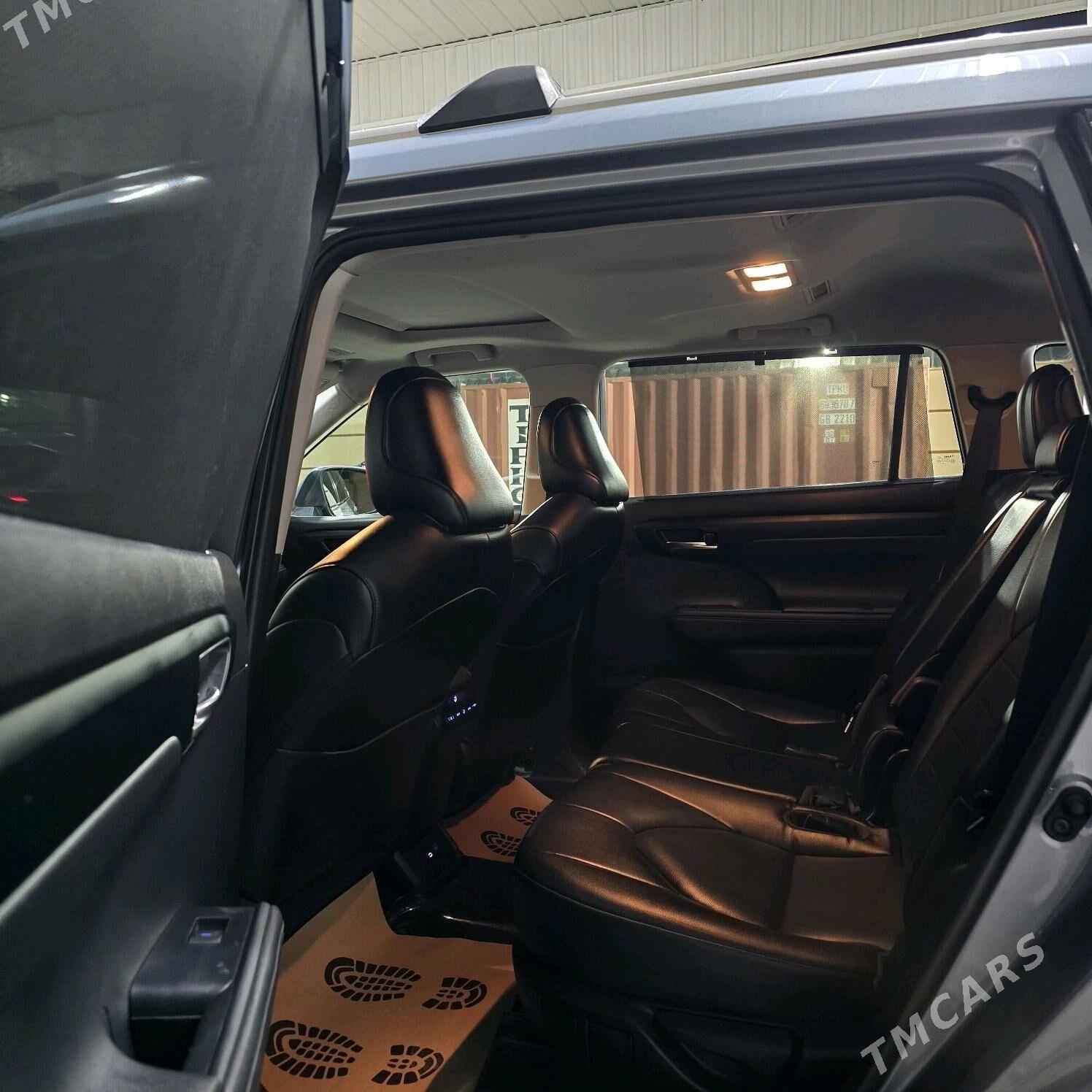 Toyota Highlander 2022 - 640 000 TMT - Türkmenabat - img 5