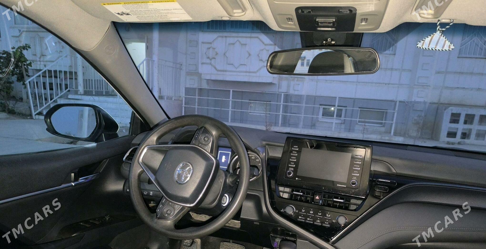 Toyota Camry 2021 - 340 000 TMT - Анев - img 7