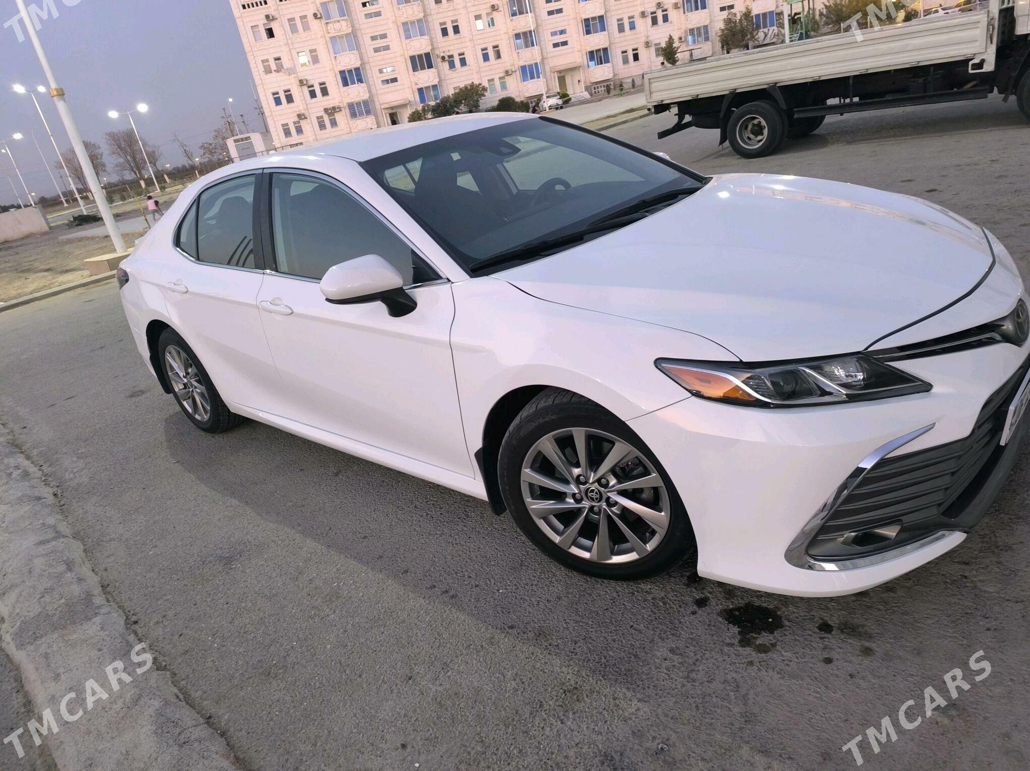 Toyota Camry 2021 - 340 000 TMT - Анев - img 2