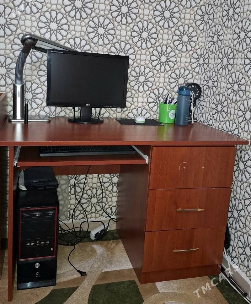 стол с полкой вместе - Кëши - img 3