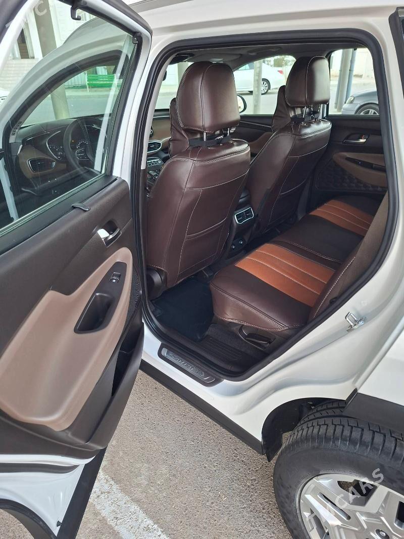 Hyundai Santa Fe 2022 - 560 000 TMT - Aşgabat - img 6